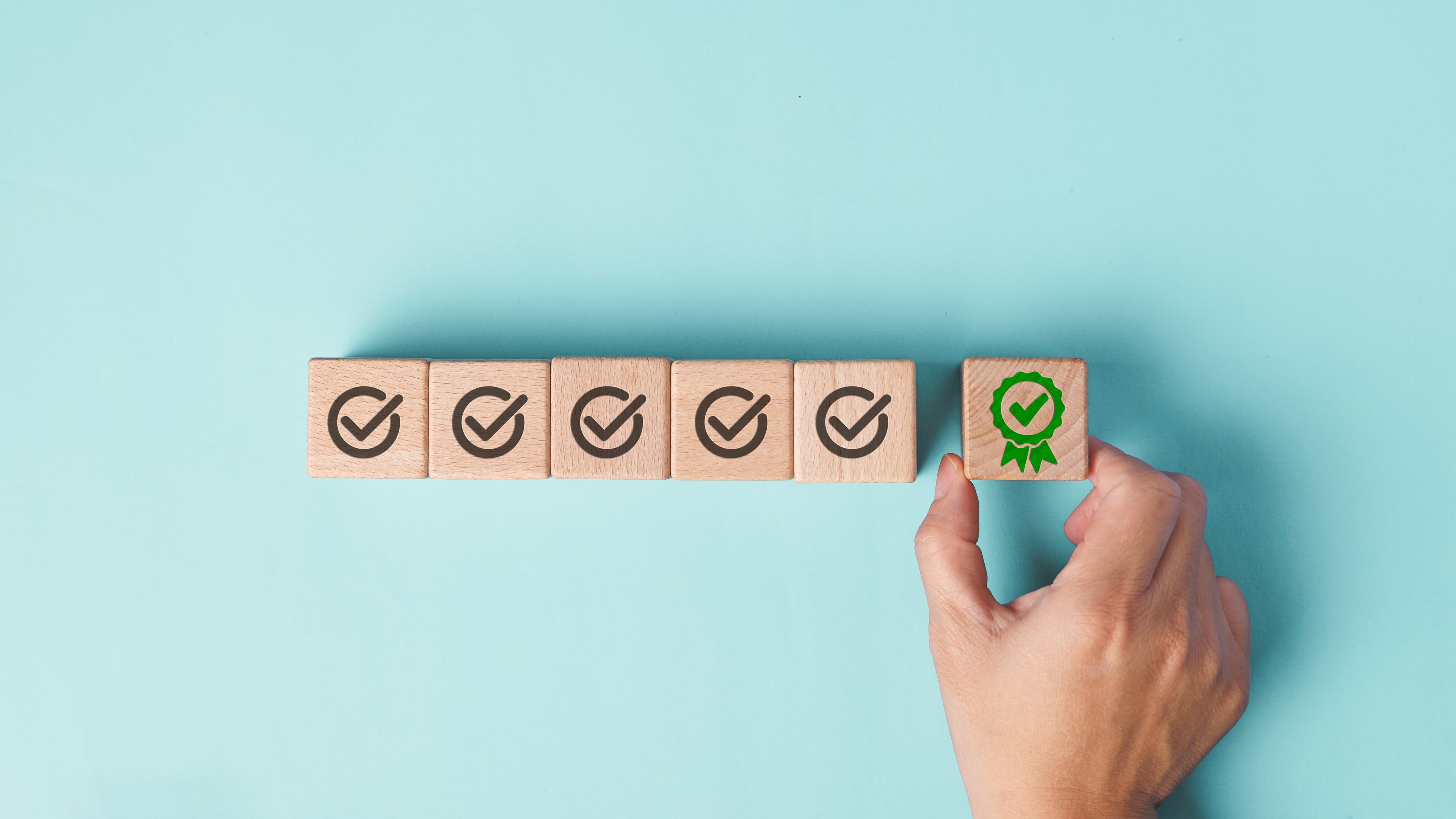 Desk Booking : Etapes pour réussir votre projet en 2025